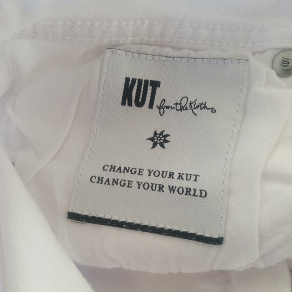 ❌❌SOLD❌❌ Kut From The Kloth Cuffed White Capri Jeans | 6 NWOT - Picture 10 of 10